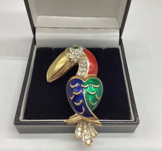 Rare Attwood & Sawyer Fabulous Toucan Crystal Enamel 22ct Gold Plate Blue Green