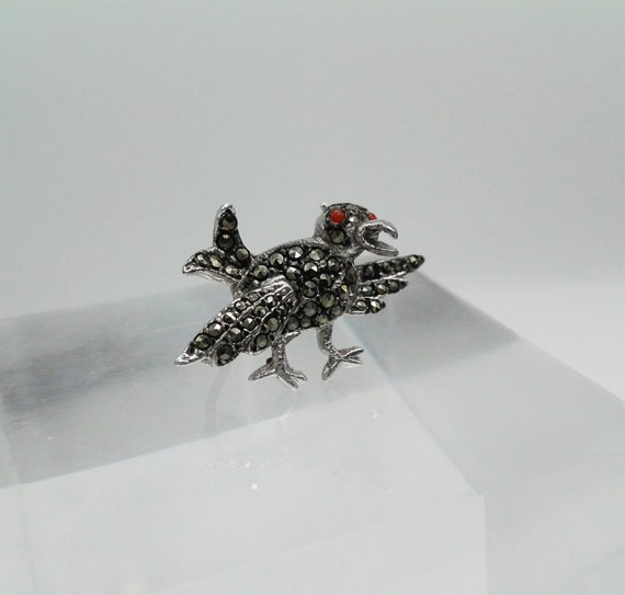 Tiny Dainty Art Deco Silver Marcasite Squawking Bird Brooch Carnelian Eyes Bird Lover