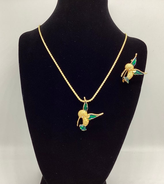 Enamel Hummingbird Set Necklace Brooch Enamel Gold Plated Vintage