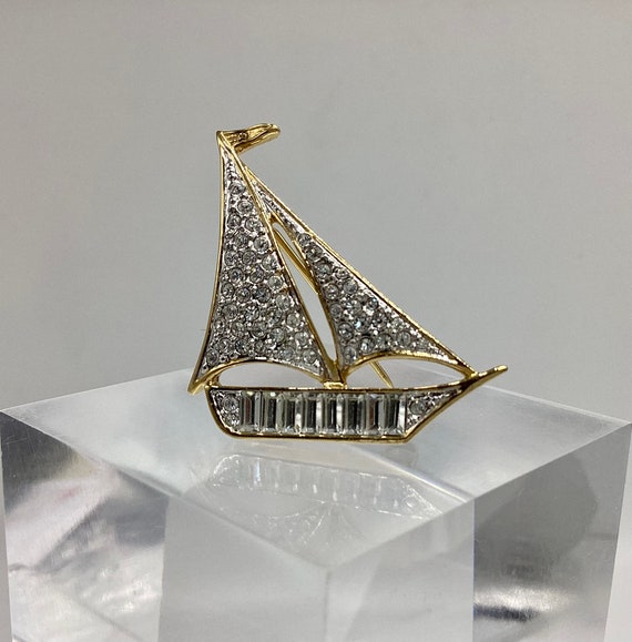 Attwood & Sawyer Yacht Brooch Sea Lover Sailor 22ct Gold Plate Swarovski Crystal Unisex Signed