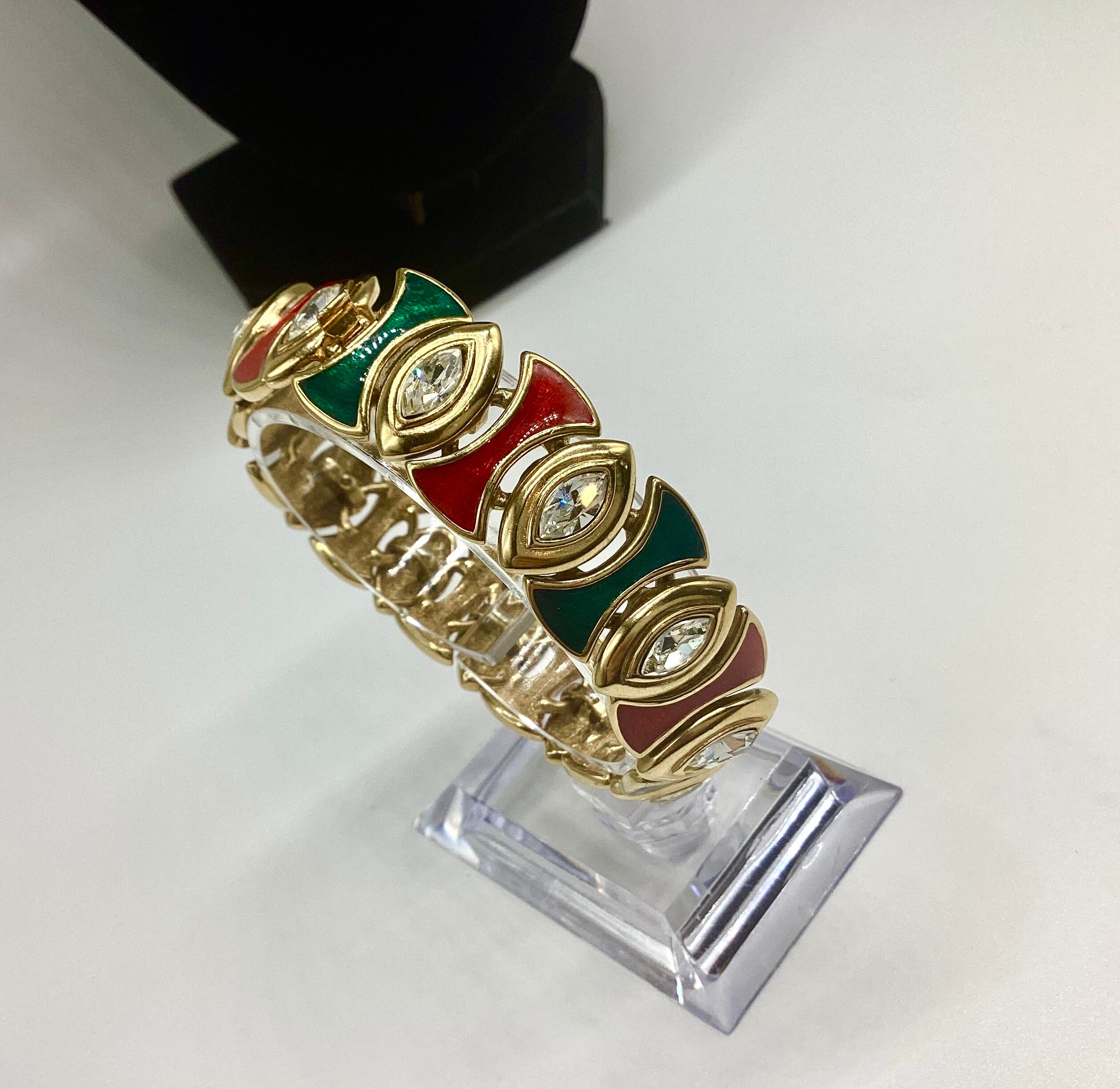 The Attwood collection バングル