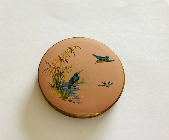 1940s Stratton Compact Kingfishers Rare Peach Coloured Enamel Front and Reverse
