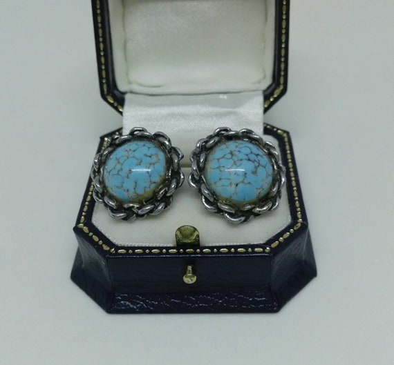 Fabulous Vintage Peking Glass and Pewter Stud Earrings