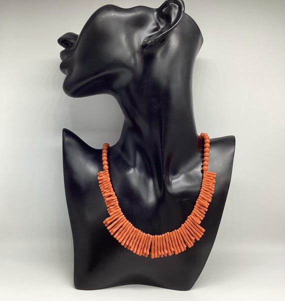 Fabulous Faux Early Lucite/Plastic Coral  Fifties Bead Bib Necklace Salmon Pink 1950 Retro Jewels