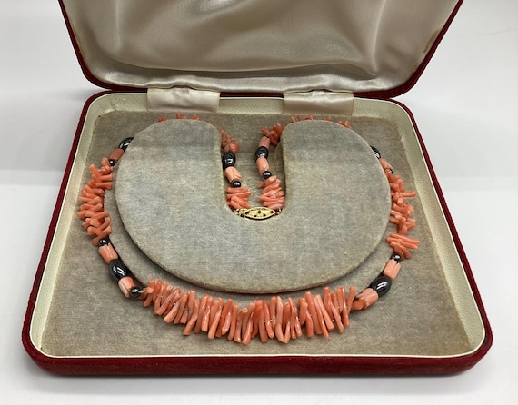 Angel Skin Coral Bead Necklace Fantastic Retro 1950's Flower Carved  Princess Length Wedding Bridal Bridesmaid Jewellery Birthday Unisex