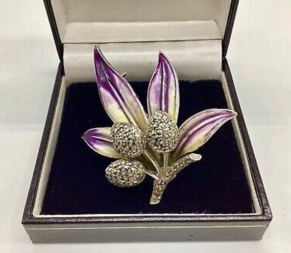 Marcasite Enamel Blackberry Leaf Vintage Brooch 1950’s Quality Costume Jewellery