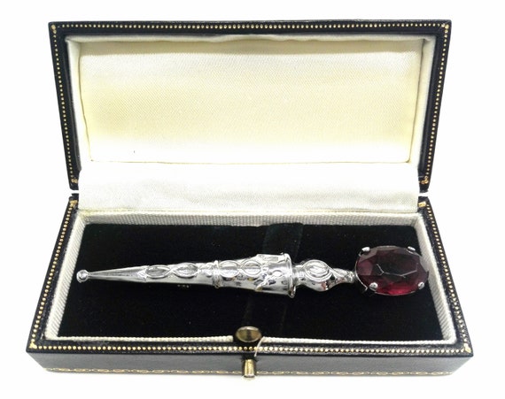 Vintage Mispah Heart and Arrow Signed Glass Amethyst Thistle Pin Brooch February Birthday  6th Wedding Anniversary