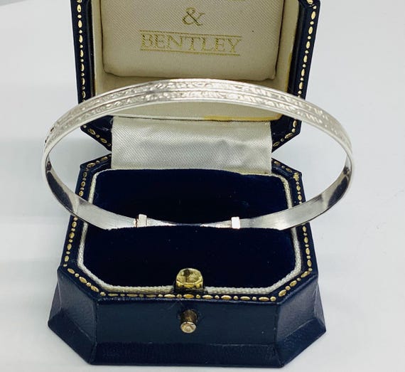 Child’s 5-7 Years Bangle Bracelet Vintage Solid Silver Beautiful Quality Double Strand Decoration