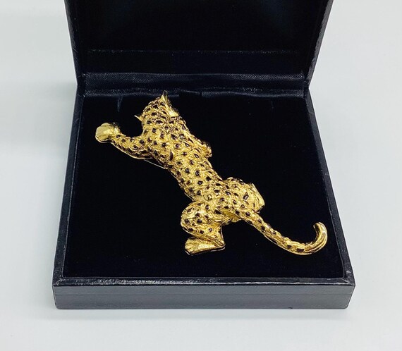 Enamel and Gold Plated Vintage Climbing Leopard Brooch Duchess of Windsor Jewellery 1980's Collectables