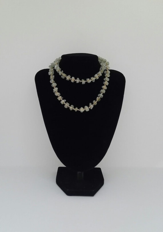 Polished Quartz Pale Summer Green Entwined with Gold Tone Chain Long Length