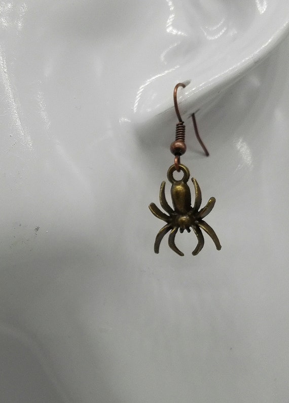 Super Art Deco Spider Earrings Bronze Dainty Realistic Dangle Drops