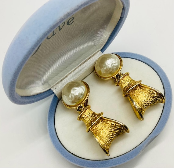 Vintage Antigona Paris Earrings | French Couture Gold Tone Faux Pearl Clip Ons | 1980s Statement Jewellery Couture