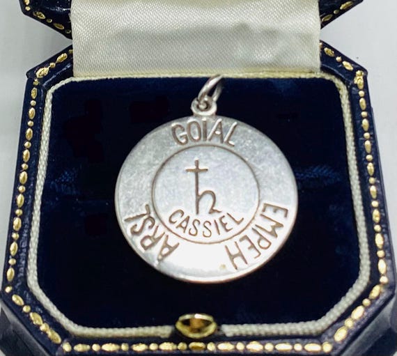 Vintage 1999 Hallmarked Sterling Silver Cassiel Archangel Pendant – Circle of Raphael Talisman Charm