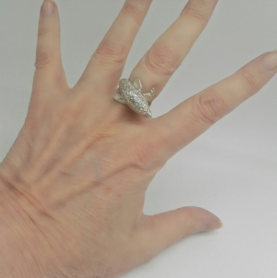 Vintage Flying Fish Ring: Solid 925 Sterling Silv… - image 8