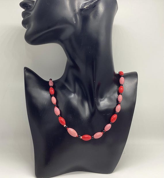 Art Deco Red and Pink Glass Olive Bead Necklace 1930's Vintage Matinee Length Necklace 25 1/2 inches