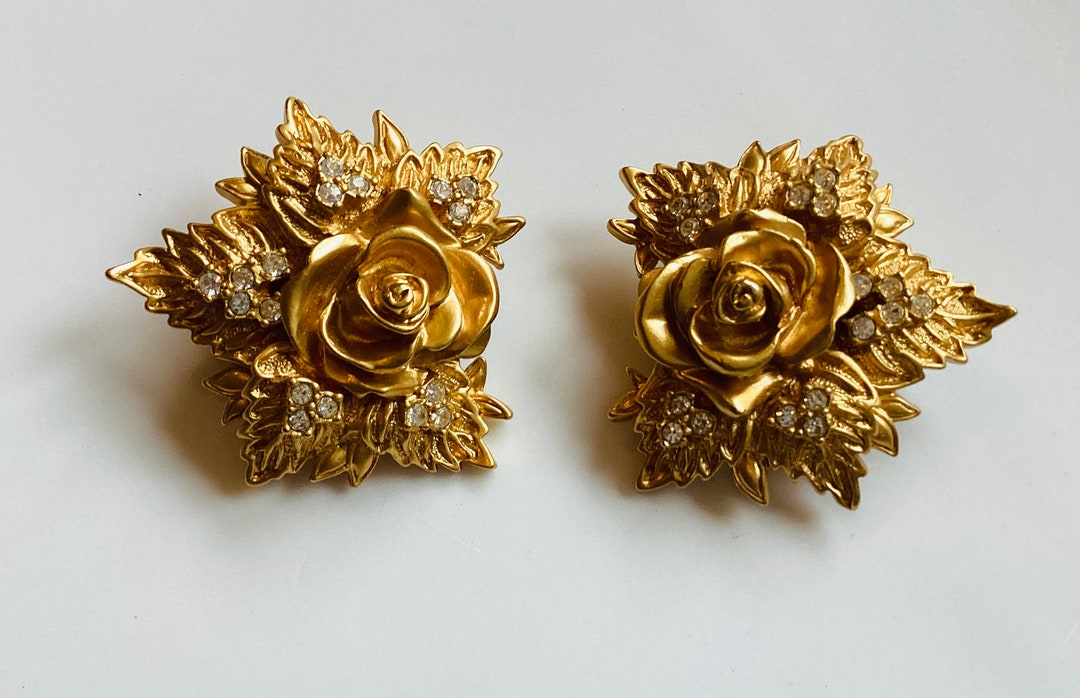ELIZABETH TAYLOR for AVON Vintage Earrings 1990's Large Gold