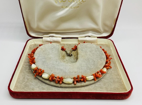 Red Salmon and Polished Mother of Pearl Bead Choker Vintage