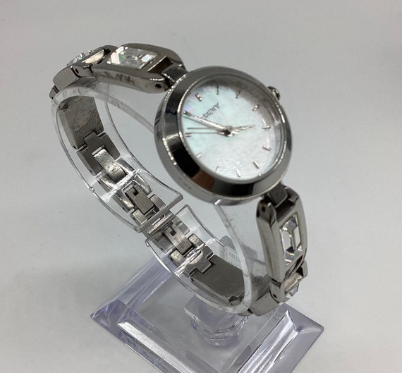 DNKY Ladies Watch Vintage Cocktail Crystal NY-8617 Quartz Crystal Boxed Working