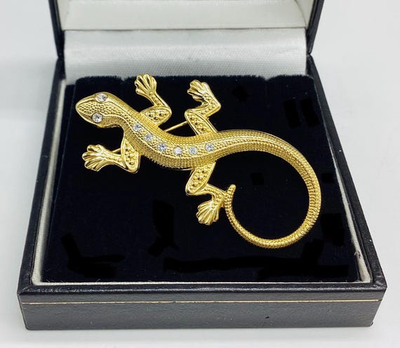 Vintage Salamander Lizard Brooch Gold Tone and Diamentes