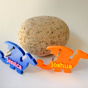 CUSTOM 3D gedruckt Drachen Name Schlüsselanhänger (Schlüsselanhänger), zugunsten Geschenke, Kinder Tasche, personalisiert, umweltfreundlich