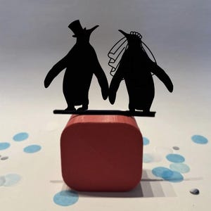 Penguin Sturdy Wedding Cake Topper,  Personalized Cake Topper for Wedding, Custom Wedding Gift Cake Topper