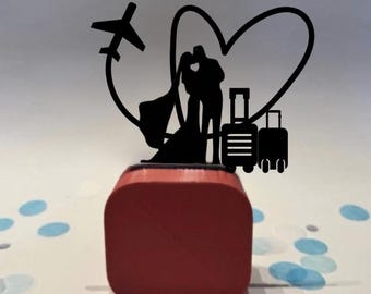 Custom Bride and  Groom  Travel Wedding Cake Topper – Airplane, Luggage & Heart Design – Adventure Love Story Décor – Travel Topper