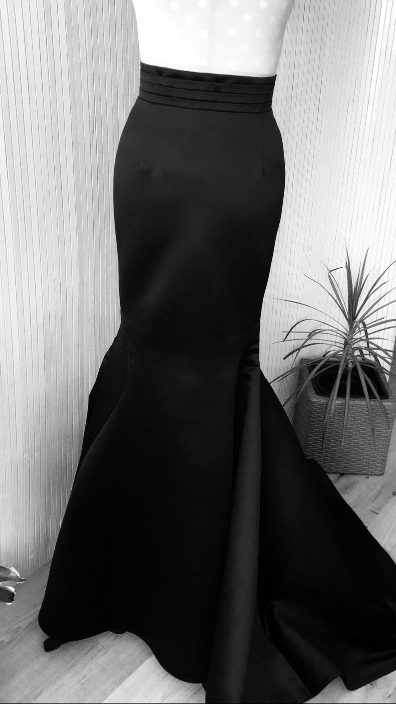 Tania skirt, floor-length silhouette, fishtail skirt, image 4