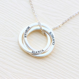 Personalized Linked Circle Necklace - Custom Linked Rings - Family Necklace - Personalized Minimalist Necklace - Engraved Jewelry