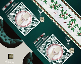 Christmas Table Runner.Green Red Holly & Ivy Design