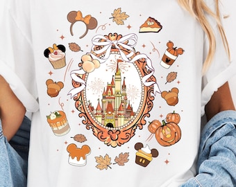 Camiseta Disney Halloween Castle con colores cómodos y lazo coqueto para otoño