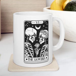 Dark Romance Smut Reader Witchy The Lovers Tarot Carta Café Chá Caneca de Cerâmica 11oz