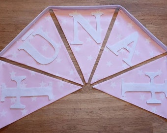 Banderines rosas personalizados para bautizo, comunión y decoración infantil personalizada.