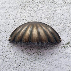 Shell Cabinet Pull: Zinc Alloy Library Label Tag, 3" Length -FGHK059