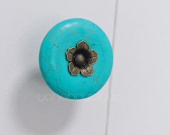 エスニックブルーセラミックキャビネットノブ（花のディテール付き）-BHK900
