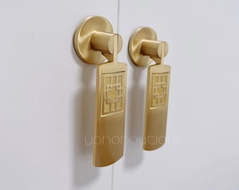 Griff aus massivem Messing: Möbelknauf -BHK210