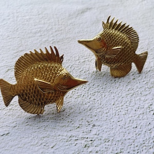 Pair of Mirrored Fish Brass Knob Cabinet Pull Drawer Knob Dresser Pull Knob Handle Kitchen Knob Pull Cabinet Pull Hardware BHK1007