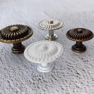 Bronze Cabinet Knob: Decorative Zinc Alloy Dresser Pull -FGHK026