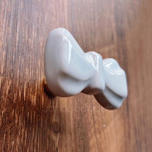 Bow Ceramic Knob Cabinet Pull Drawer Knob Dresser Pull Knob Handle Kitchen Knob Pull Cabinet Pull Hardware BHK667