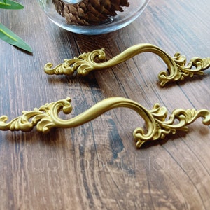 Solid Brass Pull French County Shabby Style Pull Drawer Knob Dresser Pull Knob Kitchen Knob Cabinet Pull Hardware BHK267