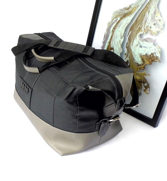 mens weekend bag