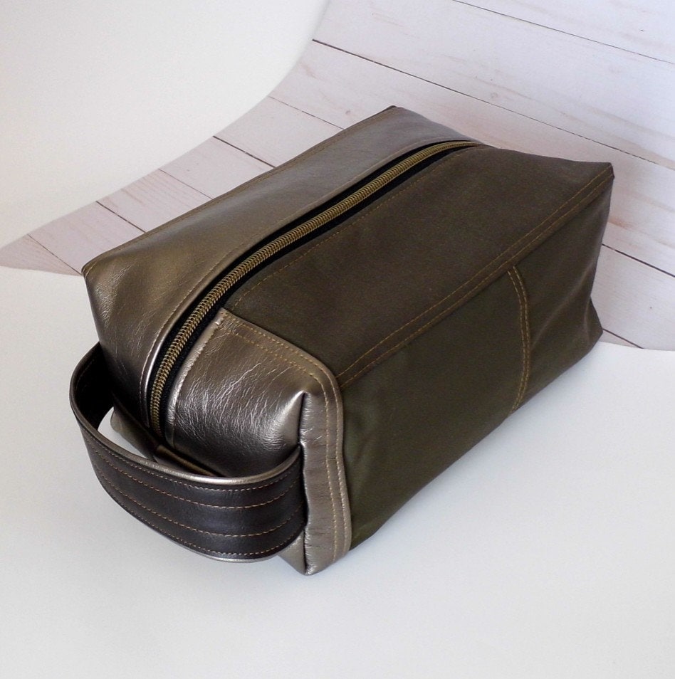 etsy mens toiletry bag