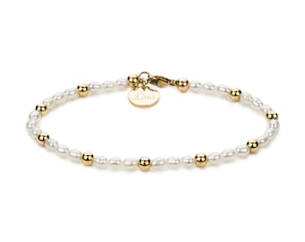 FLEUR Bracelet with Engraving Freshwater Beads Gold Filled | Personalized jewelry | Gifts for women