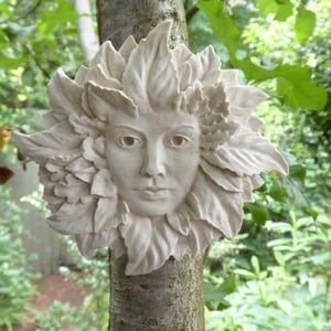 Gothic Green Woman  Wall Plaque 110 x 110mm