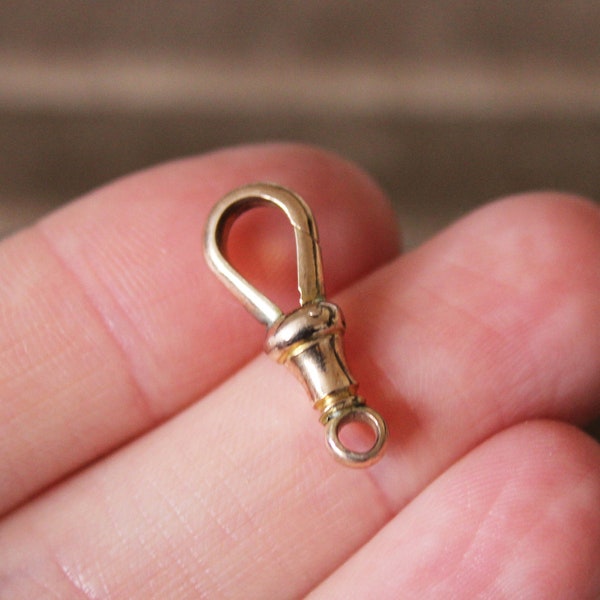 Antique Swivel Dog Clip 9ct Gold