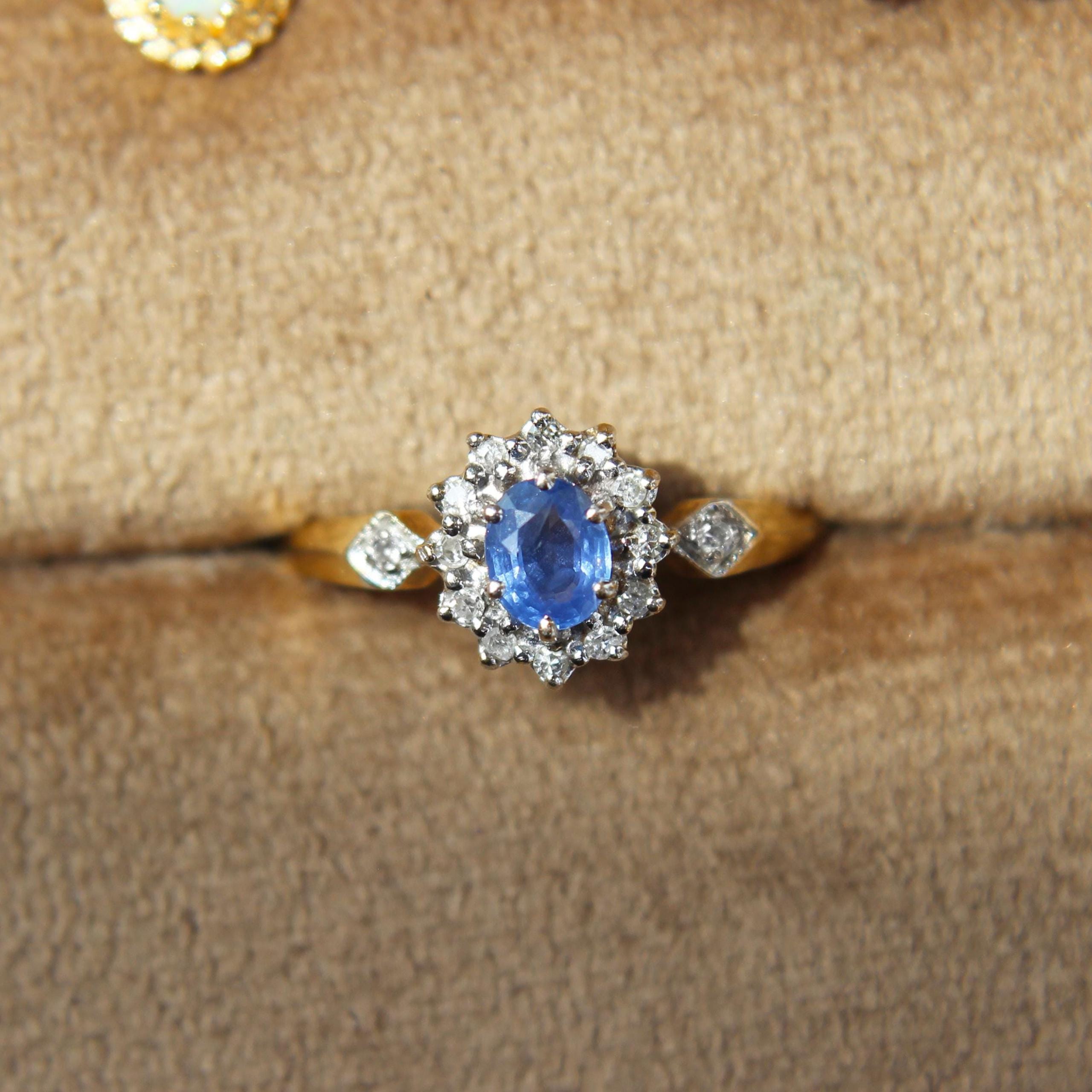 Ceylon Sapphire and Diamond Cluster Ring