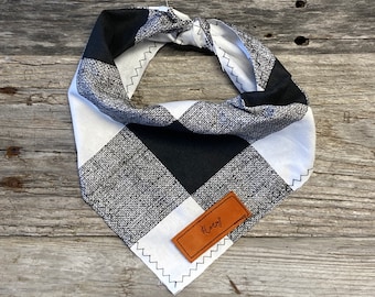 Dog Bandana, Black White Plaid Dog Bandana, Traditional Tie, Personalized Leather Name Tag Bandanna, Scarf, Pet Accessories, Dog Bandana