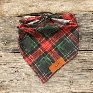 Dog Bandana, Red, Green, Black Christmas Plaid, Personalized Leather Tag, Dog Bandana, Dog Bandana Unisex Dog Bandana, Pet Toys, Dog Toys