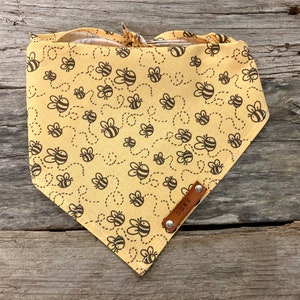 Dog Bandana, Bumble Bees Flying, Traditional Tie, Personalized Leather Name Tag Bandanna, Scarf, Pet Accessories, Dog Puppy Bandana