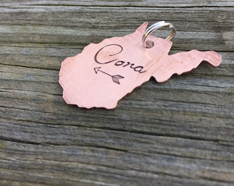Bundesstaat West Virginia (oder wählen Sie Ihren Bundesstaat aus) Haustier-Namensmarke Mittel 1 "Benutzerdefinierte Haustier-ID-Marke Personalisierte handgestempelte Hundekatzen-Namensmarke Haustierbedarf