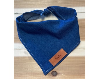 Bandanas für Hunde, Blue Jeans Denim, Bandana für Hunde, traditionelle Krawatte, personalisiertes Leder-Namensschild Bandana, Schal, Tierzubehör, Bandana für Hunde